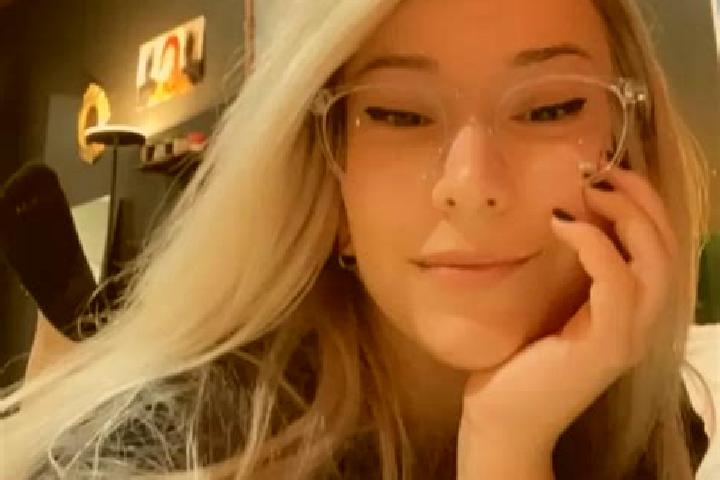 Chloe, 26, a blonde grey-eyed latina companion based in Port Sulphur. Offering CIM, Overnight, Dinner Date. Available for incall and outcall, overnight booki...