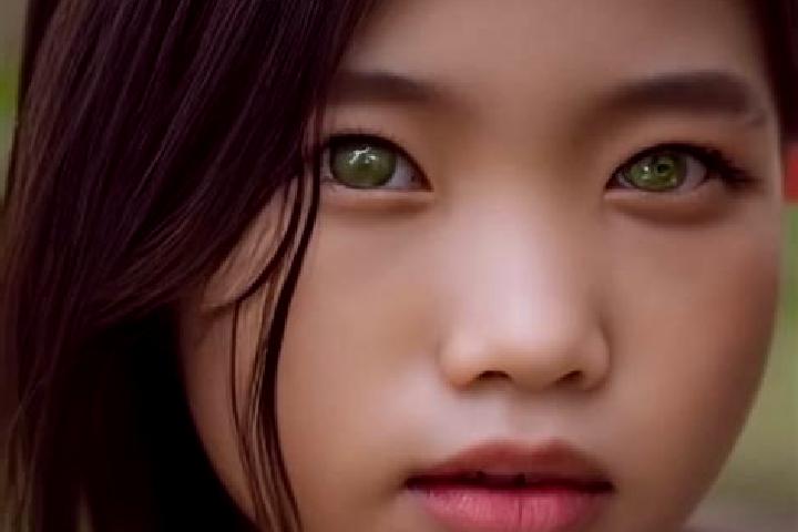 Chloe, 26, a chestnut green-eyed asian companion based in Urlucea. Offering Couples, Travel Companion, Deep French Kissing, CIM, Massage. Available for incal...