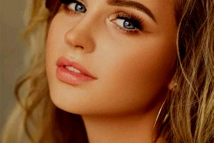 Chloe, 26, a dark blonde blue-eyed caribbean companion based in Minnesota Lake. Offering GFE, Domination, 69, A-Level, CIM. Available for incall and outcall,...