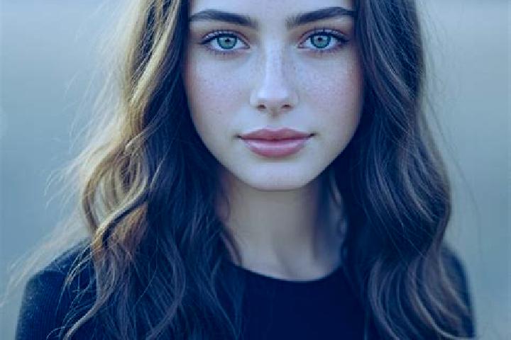 Chloe, 27, a chestnut brown-eyed mediterranean companion based in Huipiltepec. Offering Duos, Deep French Kissing, Travel Companion, Domination, Dinner Date....
