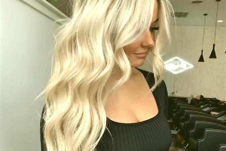 Chloe, 27, a platinum blonde amber-eyed european companion based in San Javier. Offering Deep French Kissing, Roleplay, GFE. Available for incall and outcall...