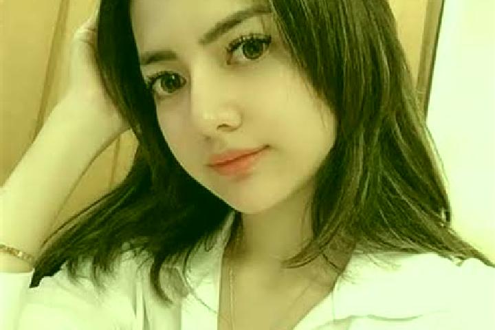 Chloe, 27 — Escort in Krandil, Indonesia
