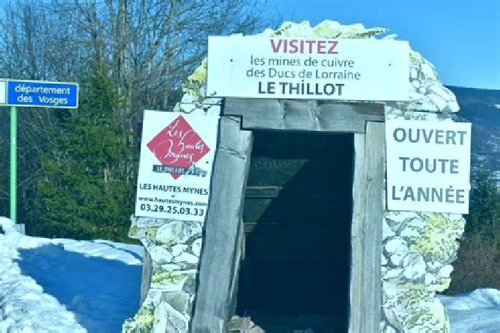 Chloe, 27 — Escort in Le Thillot, France