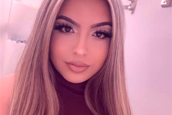 Chloe, 28, a blonde grey-eyed latina companion based in Huajicori. Offering OWO, Erotic Massage, Party Girl, Overnight. Available for incall and outcall, ove...