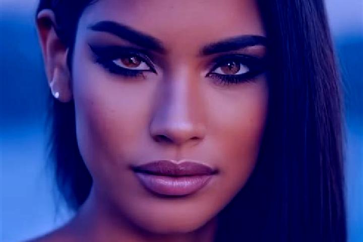 Chloe, 28, a dark blonde green-eyed latina companion based in Dalrymple. Offering 69, Girlfriend Experience, Roleplay, Erotic Massage. Available for incall a...
