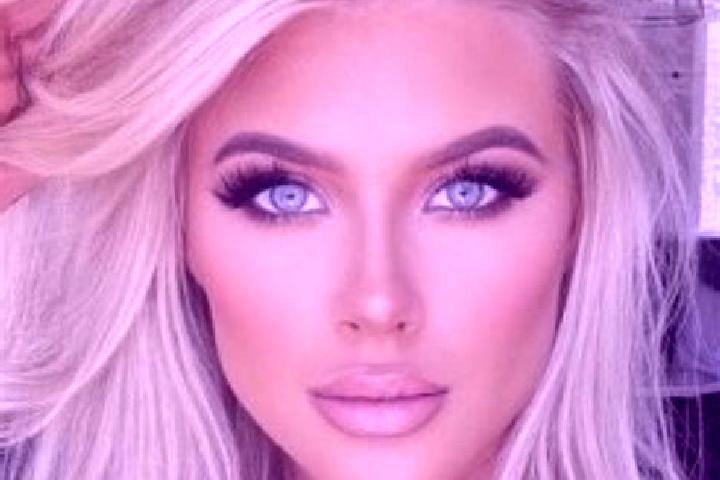 Chloe, 28, a platinum blonde amber-eyed indian companion based in Catlin. Offering Dinner Date, Erotic Massage, CIM, Girlfriend Experience. Available for inc...