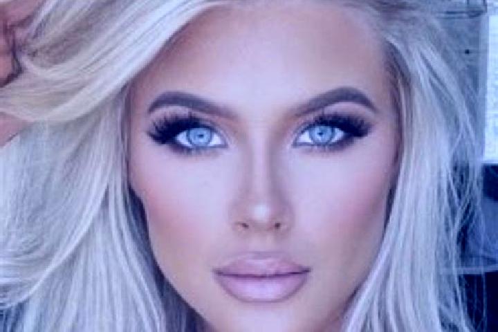 Chloe, 29, a platinum blonde dark-eyed mediterranean companion based in San Francisco Guichina. Offering A-Level, Party Girl, Fetish. Available for incall an...