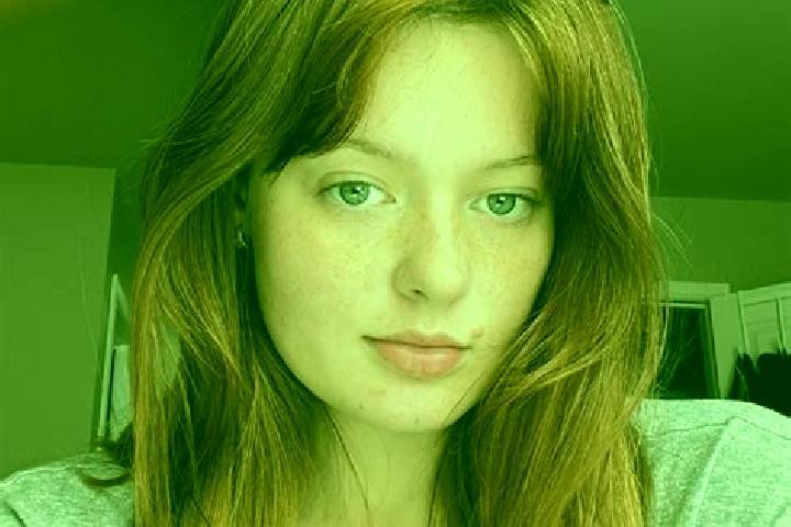 Chloe, 29, a red grey-eyed caribbean companion based in Muyezerskiy. Offering Overnight, Roleplay, 69, Tantra, GFE. Available for incall and outcall, overnig...