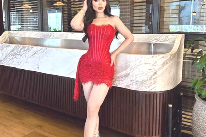 Chloe, 29 — Escort in Anfusi, China