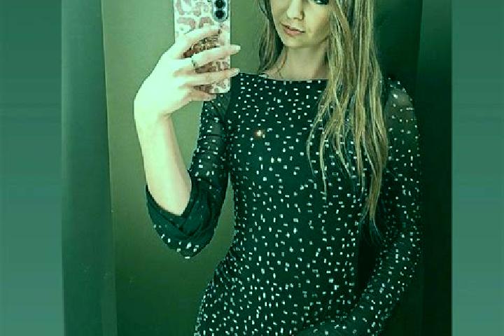 Chloe, 29 — Escort in Hlapesti, Romania