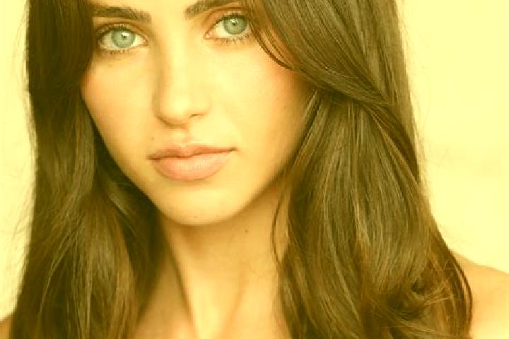 Chloe, 30, a brunette blue-eyed caucasian companion based in Koryazhma. Offering Erotic Massage, GFE, Girlfriend Experience, 69. Available for incall and out...