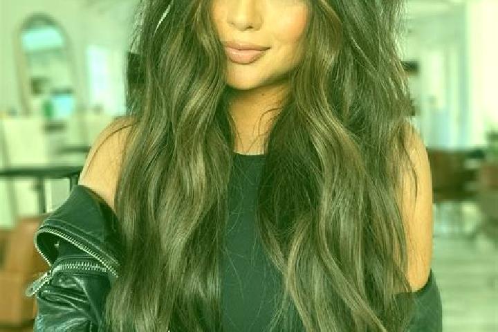 Chloe, 30, a brunette dark-eyed asian companion based in Yepifan . Offering Striptease, Tantra, BDSM. Available for incall and outcall, day and evening dates.