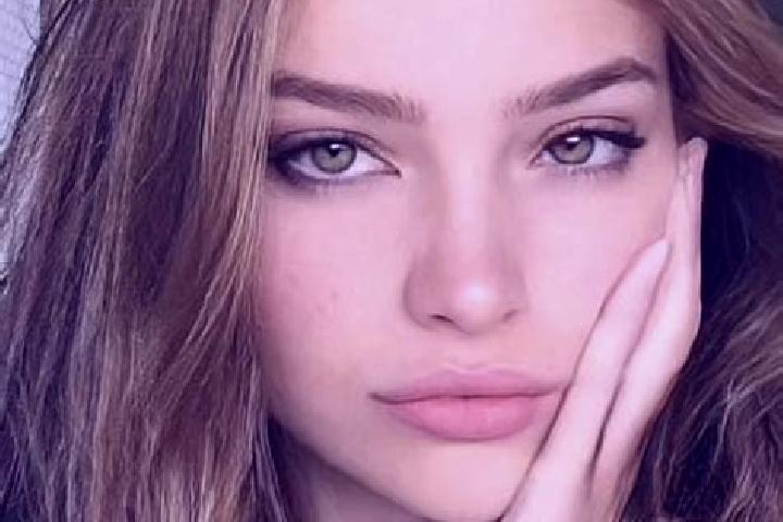 Chloe, 30, a dark blonde hazel-eyed latina companion based in Penarandilla. Offering GFE, OWO, Dinner Date. Available for incall and outcall, overnight booki...