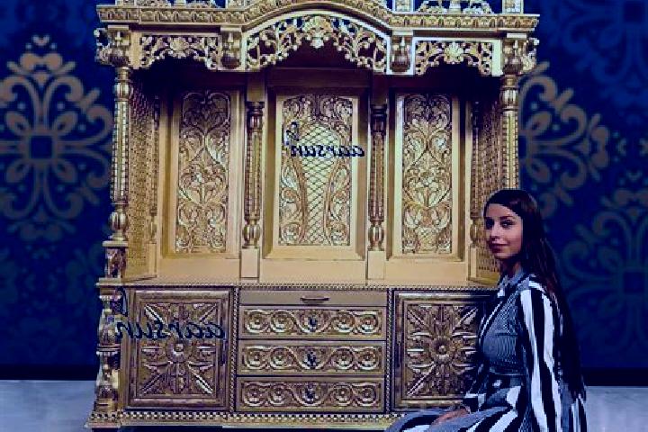 Chloe, 30 — Escort in Tepal, Indonesia