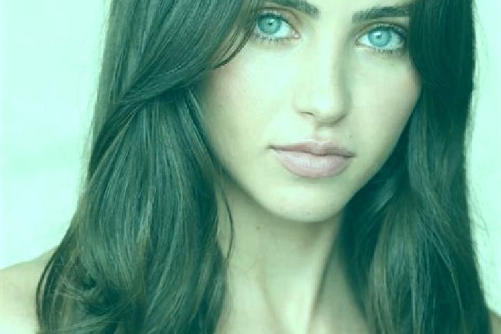 Chloe, 32, a dark blonde brown-eyed latina companion based in Baolong. Offering GFE, Party Girl, Erotic Massage, Duos. Available for incall and outcall, day ...