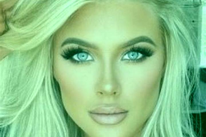 Chloe, 32, a platinum blonde hazel-eyed indian companion based in Besenova. Offering Massage, Erotic Massage, Striptease. Available for incall and outcall, d...