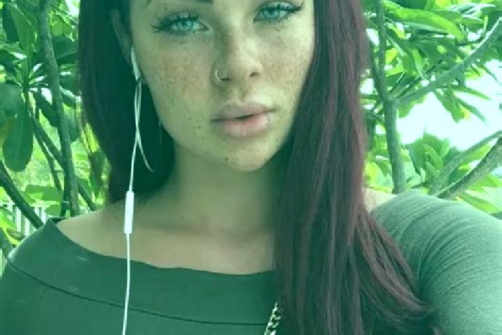Chloe, 32, a red hazel-eyed caribbean companion based in Ballymore Eustace. Offering Striptease, Dinner Date, OWO, GFE. Available for incall and outcall, ove...