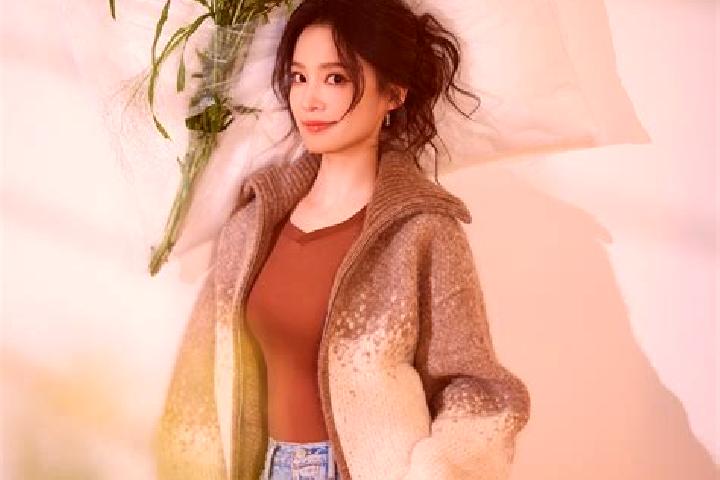 Chloe, 32 — Escort in Shuiyuan, China
