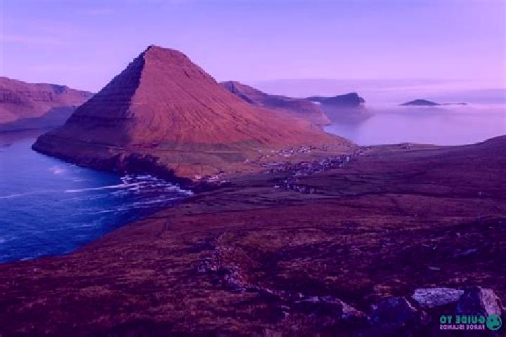 Chloe, 32 — Escort in Vidareidi, Faroe Islands