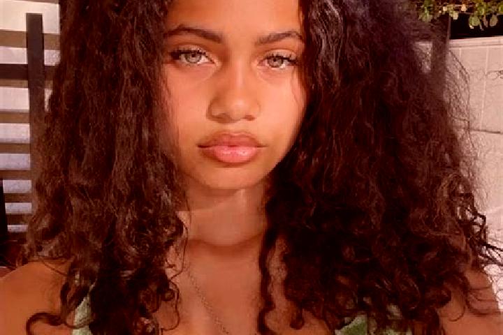 Chloe, 33, a black green-eyed mixed companion based in Apoderado. Offering BDSM, A-Level, Striptease, Fetish. Available for incall and outcall, day and eveni...