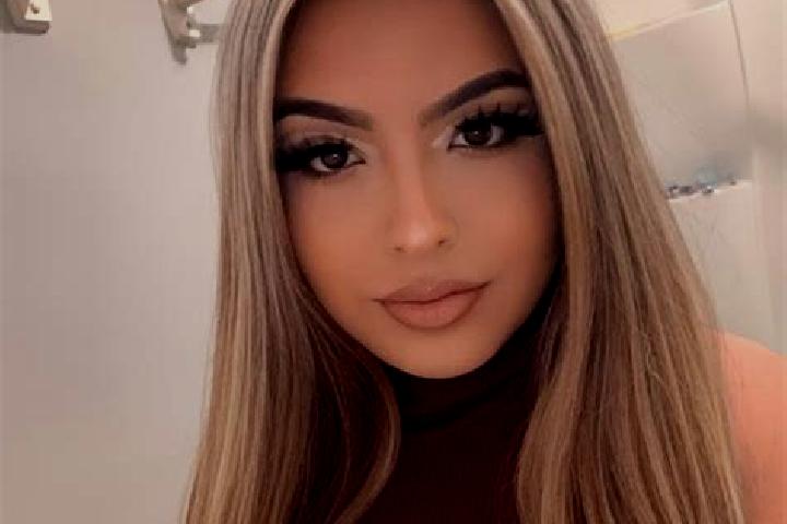 Chloe, 33, a blonde amber-eyed latina companion based in Clatskanie. Offering Party Girl, Girlfriend Experience, OWO. Available for incall and outcall, overn...