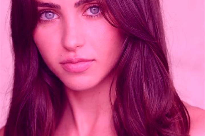 Chloe, 33, a blonde brown-eyed caribbean companion based in Gimli. Offering Couples, Massage, Prostate Massage. Available for incall and outcall, overnight b...