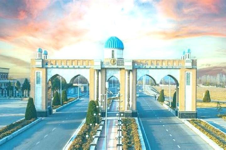 Chloe, 33 — Escort in Beshariq, Uzbekistan