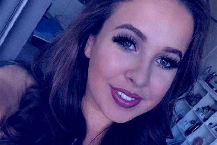 Chloe, 34, a brunette amber-eyed asian companion based in Sulzbach am Main. Offering Tantra, A-Level, Couples, Girlfriend Experience. Available for incall an...