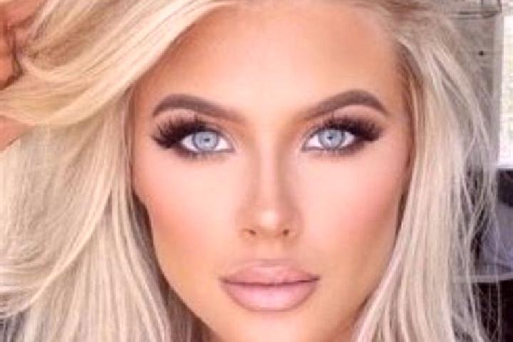 Chloe, 34, a platinum blonde brown-eyed caribbean companion based in Astolfo Dutra. Offering BDSM, Girlfriend Experience, Couples, Prostate Massage. Availabl...