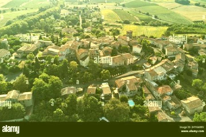 Chloe, 34 — Escort in Belveze-du-Razes, France