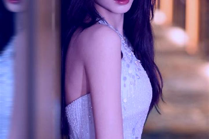 Chloe, 34 — Escort in Ouyang, China
