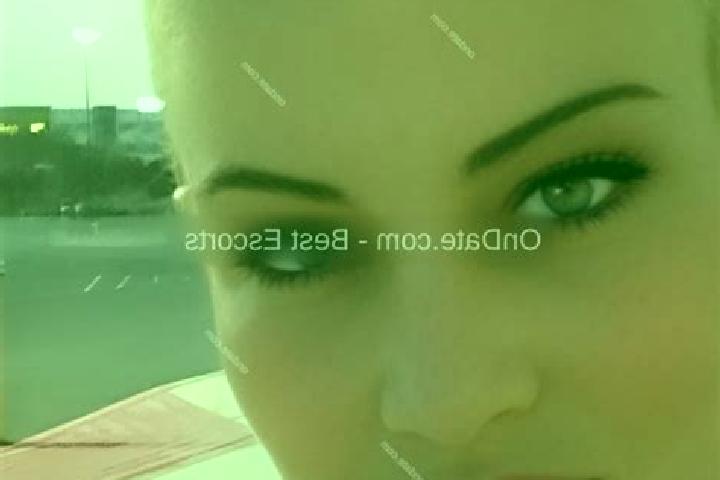Chloe, 34 — Escort in Sokouraba, Ivory Coast