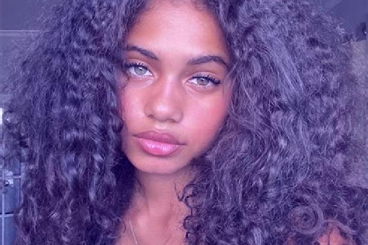 Chloe, 35, a auburn blue-eyed ebony companion based in Callaguip. Offering Fetish, 69, Deep French Kissing, Massage, Domination. Available for incall and out...
