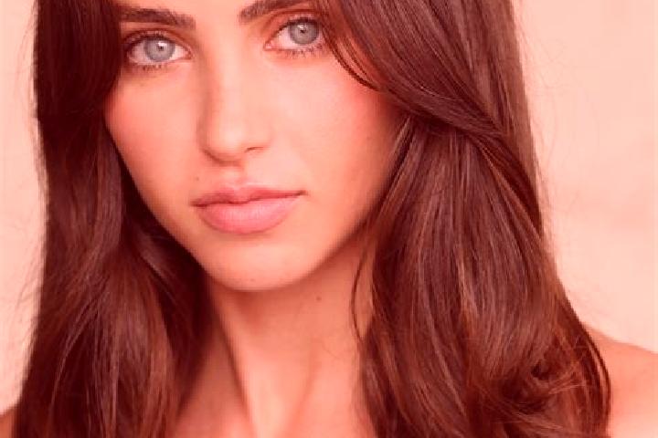 Chloe, 35, a brunette dark-eyed ebony companion based in Comblessac. Offering Roleplay, Duos, Massage. Available for incall and outcall, overnight bookings a...