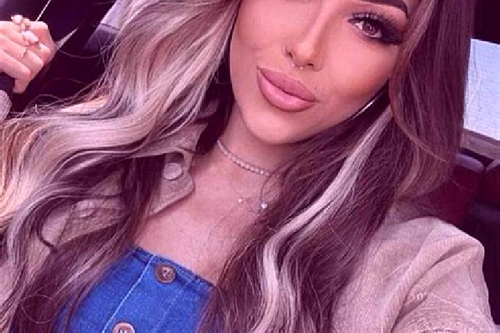 Chloe, 35, a dark blonde brown-eyed mediterranean companion based in Sagnino. Offering 69, Travel Companion, Duos, BDSM. Available for incall and outcall, da...