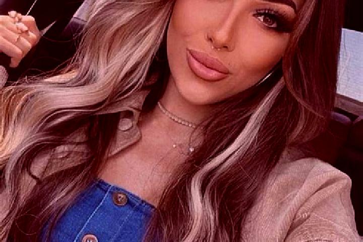 Chloe, 35, a dark blonde brown-eyed middle eastern companion based in Ndoumassi. Offering Fetish, Massage, Striptease, Party Girl. Available for incall and o...