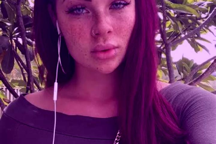 Chloe, 35, a red brown-eyed caribbean companion based in Lagoa da Canoa. Offering Tantra, Dinner Date, 69. Available for incall and outcall, overnight bookin...
