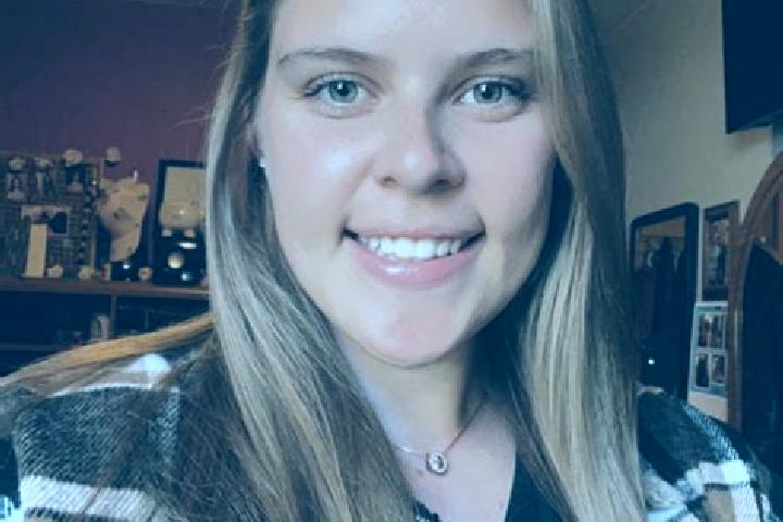Chloe, 35 — Escort in Caledon East, Canada