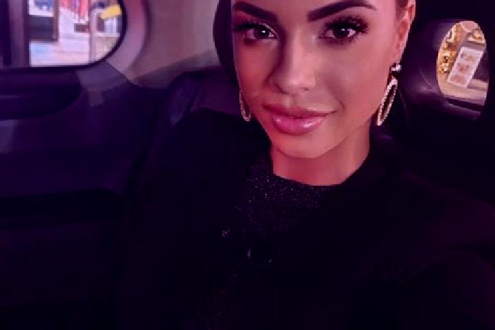 Chloe, 36, a black dark-eyed mixed companion based in Colmar. Offering A-Level, Tantra, Massage, Fetish, Dinner Date. Available for incall and outcall, day a...