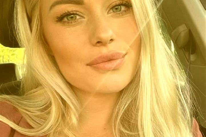 Chloe, 37, a blonde hazel-eyed ebony companion based in Langley. Offering CIM, BDSM, Party Girl, Prostate Massage. Available for incall and outcall, day and ...
