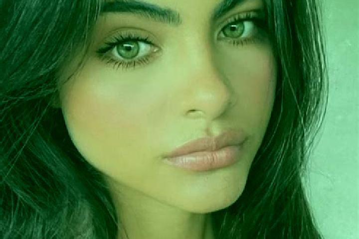 Chloe, 37, a brunette dark-eyed middle eastern companion based in Schuttertal. Offering Girlfriend Experience, Dinner Date, CIM, Overnight. Available for inc...