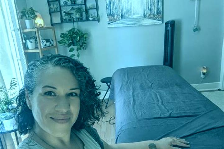 Chloe, 37, a red dark-eyed latina companion based in Benedykivtsi. Offering Domination, Massage, Erotic Massage. Available for incall and outcall, day and ev...