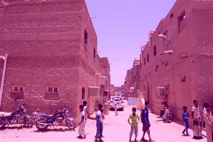 Chloe, 37 — Escort in Suwayr, Yemen