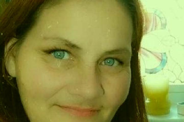 Chloe, 38, a auburn brown-eyed indian companion based in Windsor Heights. Offering Dinner Date, Prostate Massage, Fetish. Available for incall and outcall, d...