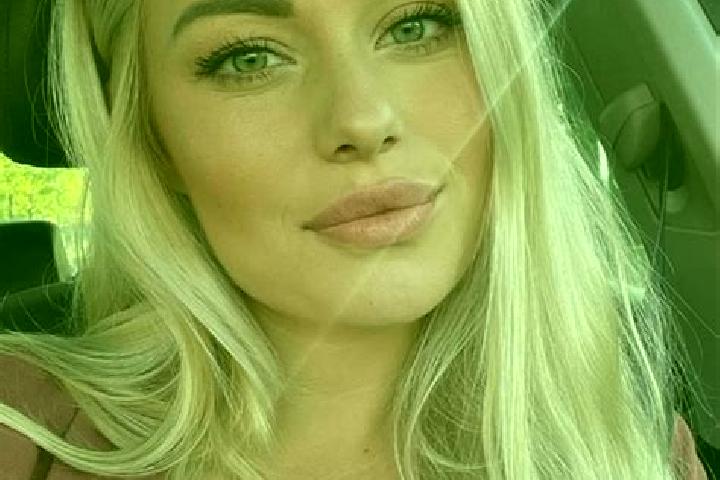 Chloe, 38, a blonde hazel-eyed caucasian companion based in Gnarrenburg. Offering Striptease, A-Level, CIM, Deep French Kissing. Available for incall and out...