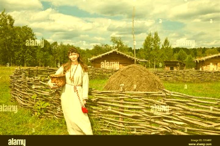 Chloe, 38 — Escort in Mikhaylovka, Russia