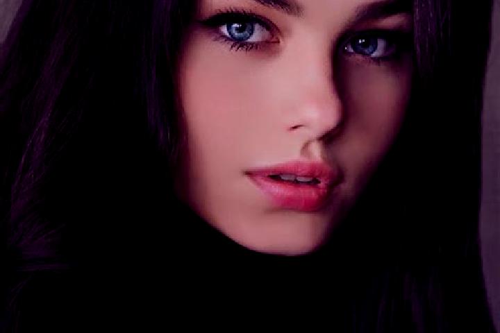 Chloe, 39, a black green-eyed caucasian companion based in Valle Huejucar (Fraccionamiento Popular) [Fraccionamiento]. Offering Travel Companion, Deep French...