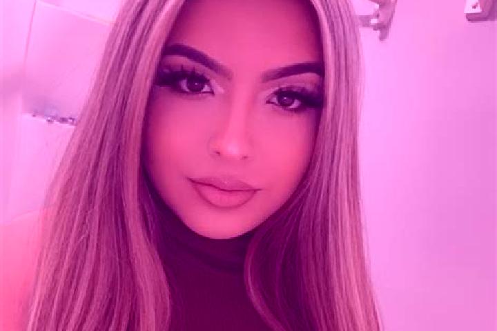 Chloe, 39, a blonde grey-eyed latina companion based in Kovacica. Offering Tantra, Roleplay, A-Level, BDSM. Available for incall and outcall, day and evening...