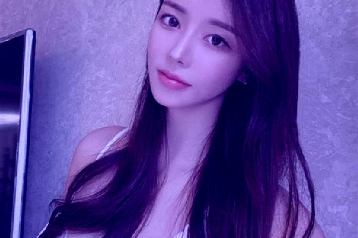 Clara, 20 — Escort in Dayanpo, China