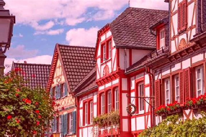 Clara, 21 — Escort in Geislingen an der Steige, Germany